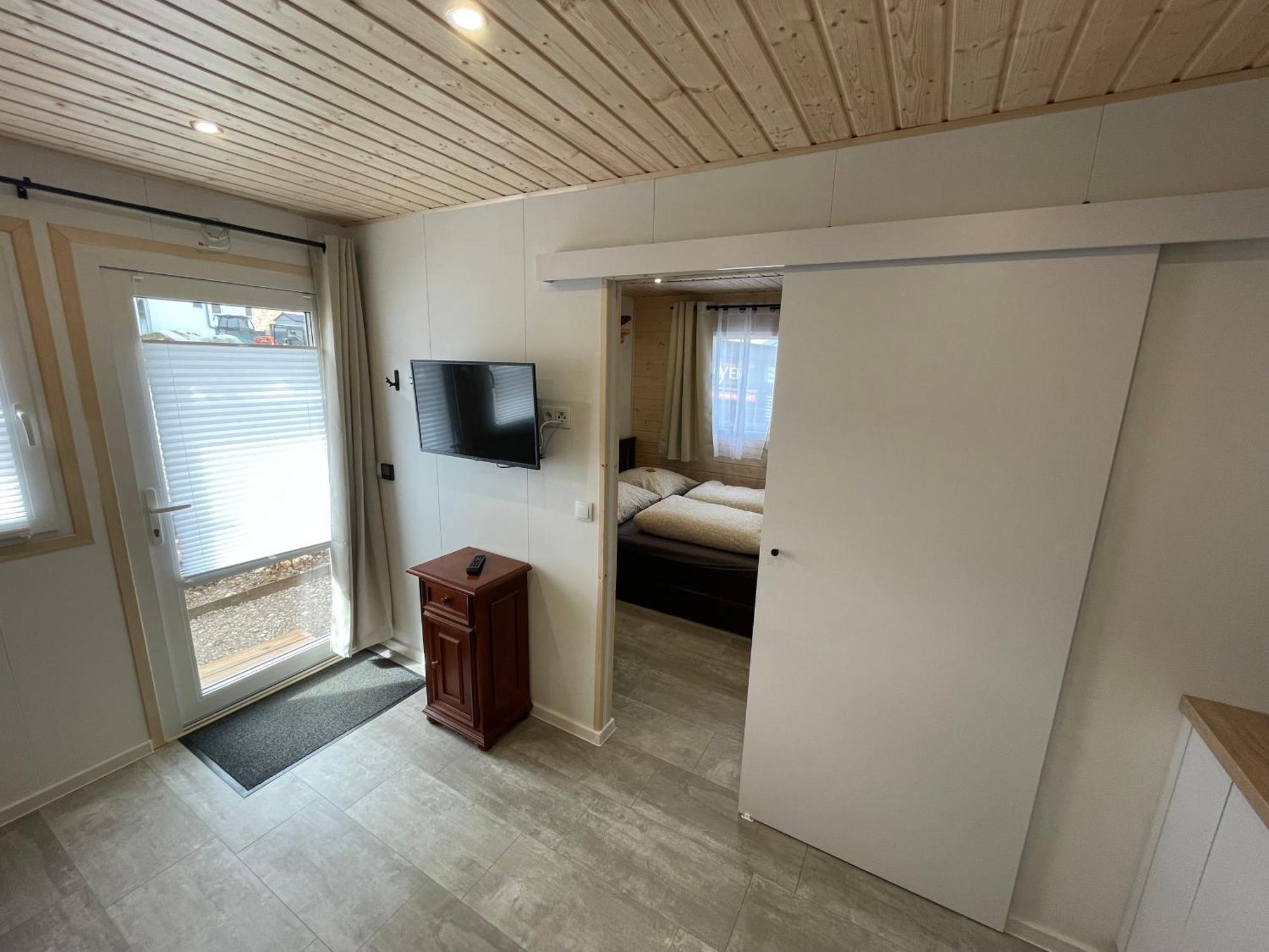 Tinyhaus #4 Huelben - Ortsrand - Kostenlose Parkplaetze Hulben المظهر الخارجي الصورة